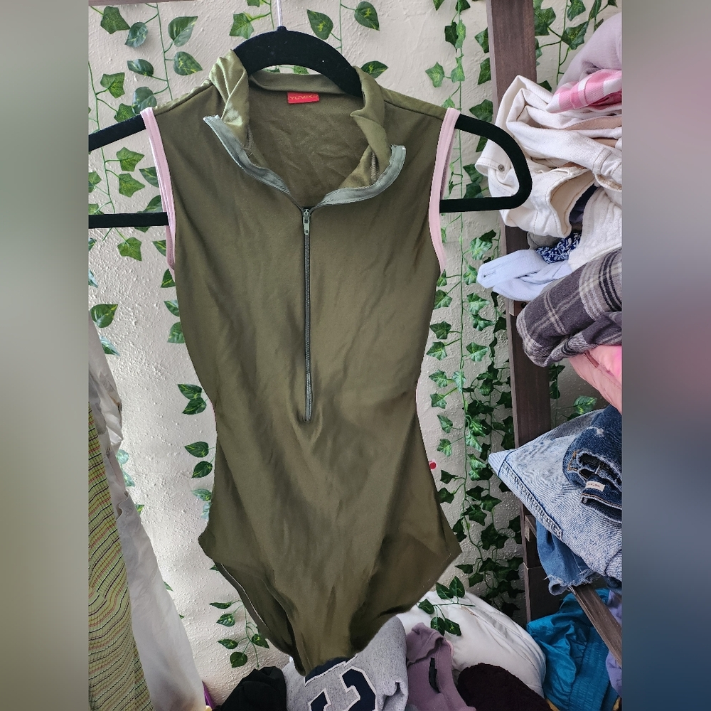 Yumiko Charlotte Medium